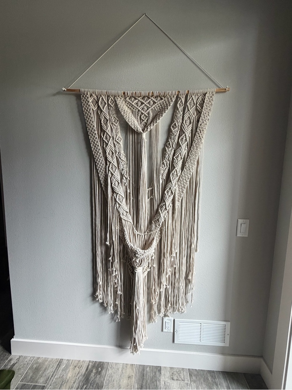 Handmade Macramé Wall Hanging - Cream Boho Decor
